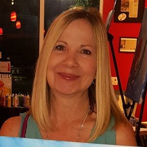 Meet your Posher, Julz